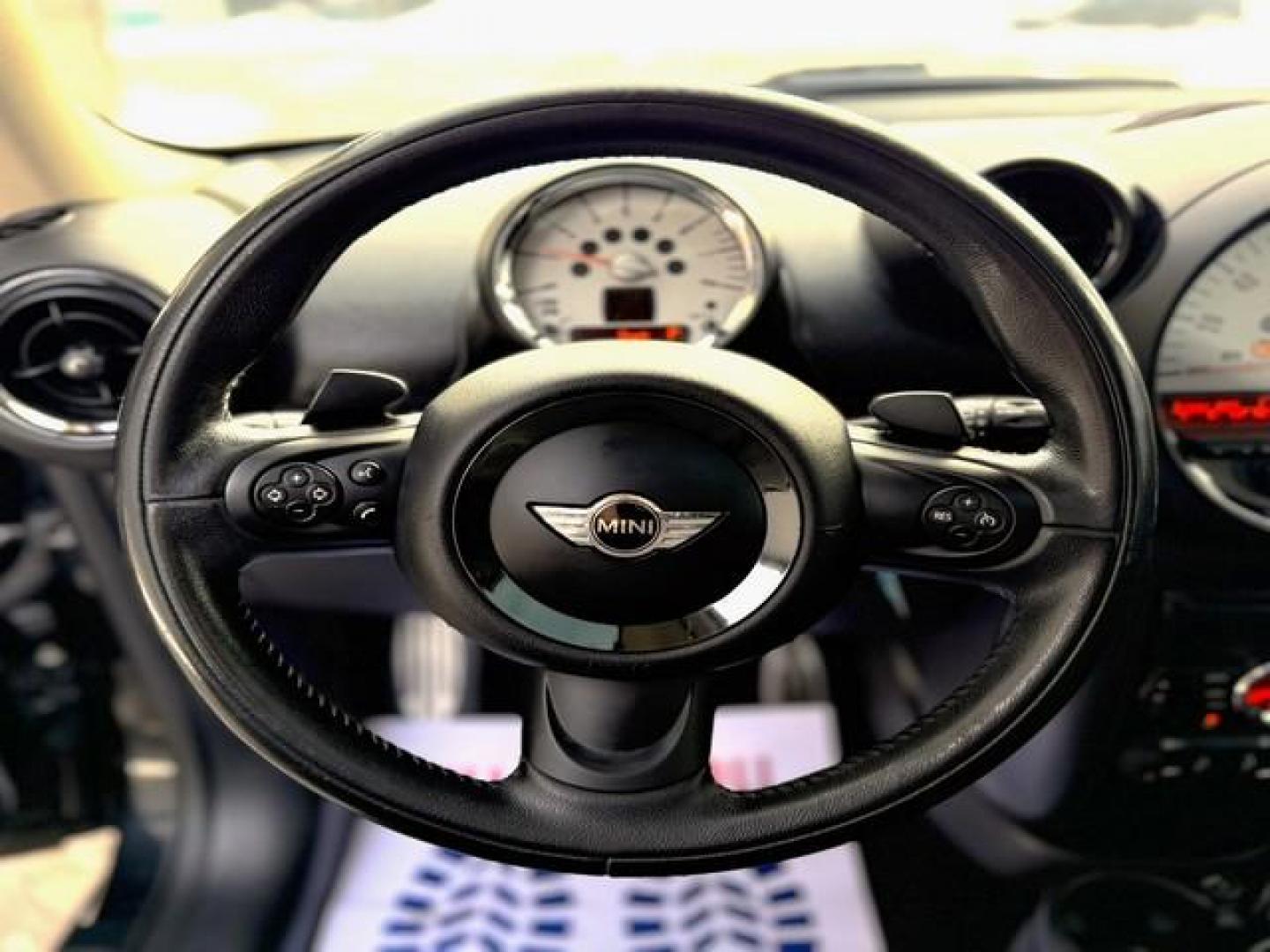 2013 BLACK MINI COOPER COUNTRYMAN (WMWZC3C53DW) with an L4,1.6L(98 CID),DOHC engine, AUTOMATIC transmission, located at 14600 Frazho Road, Warren, MI, 48089, (586) 776-3400, 42.485996, -82.974220 - Photo#10