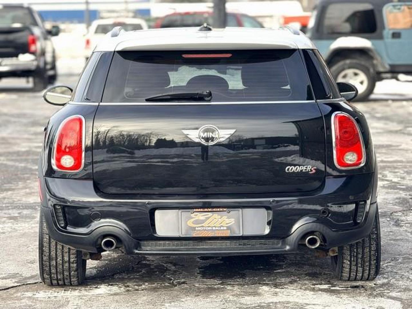 2013 BLACK MINI COOPER COUNTRYMAN (WMWZC3C53DW) with an L4,1.6L(98 CID),DOHC engine, AUTOMATIC transmission, located at 14600 Frazho Road, Warren, MI, 48089, (586) 776-3400, 42.485996, -82.974220 - Photo#6