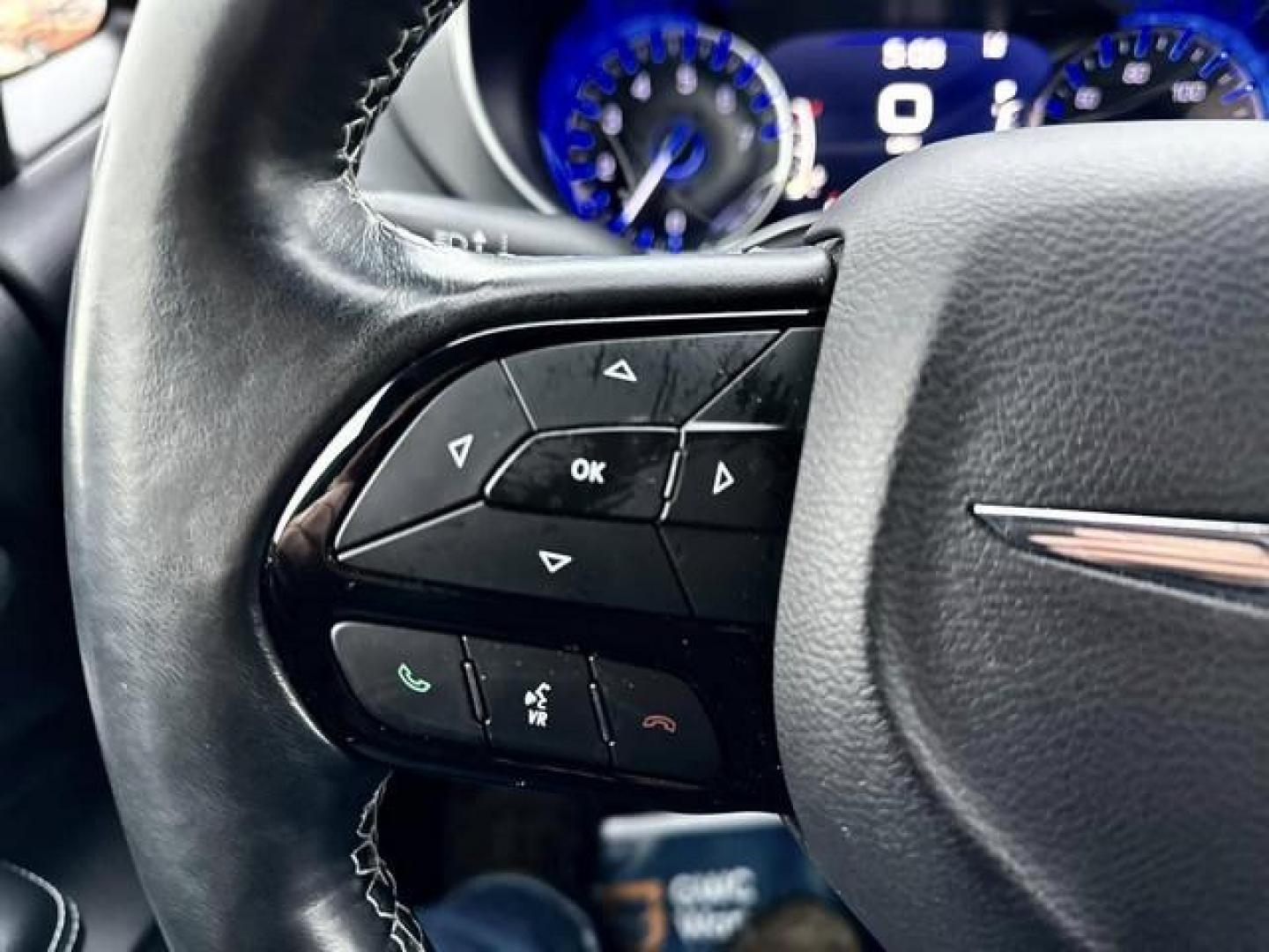 2019 Brilliant Black Crystal Pearl CHRYSLER PACIFICA (2C4RC1EG0KR) with an V6,3.6L(220 CID),DOHC engine, AUTOMATIC transmission, located at 14600 Frazho Road, Warren, MI, 48089, (586) 776-3400, 42.485996, -82.974220 - Photo#16