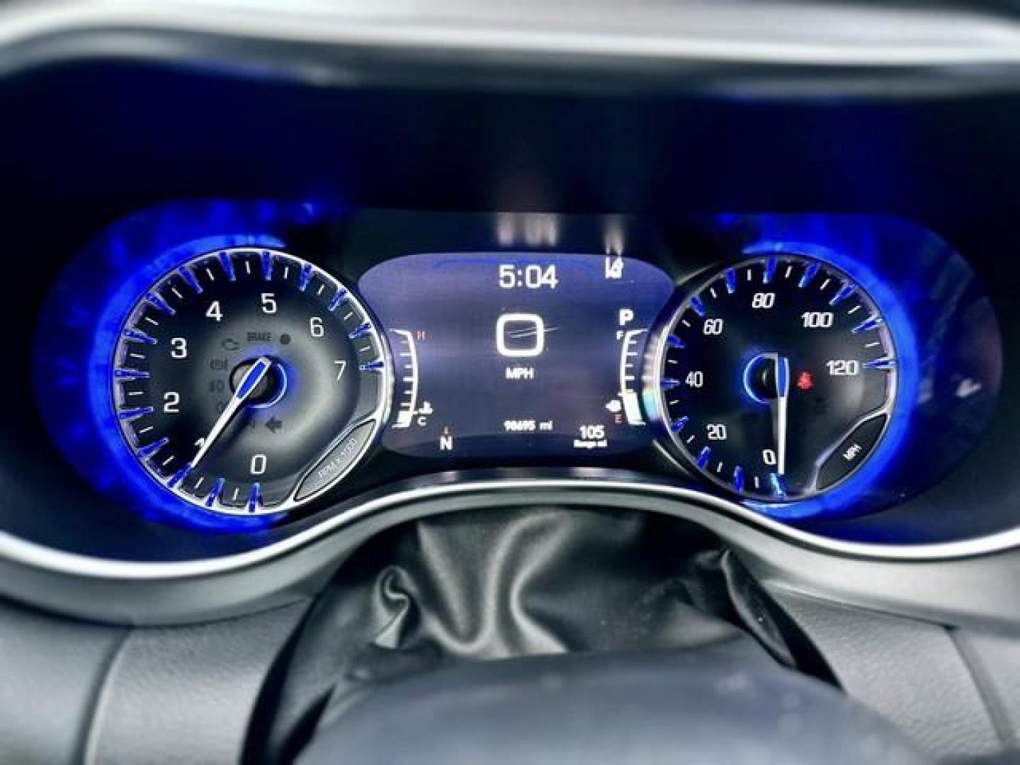 2019 Brilliant Black Crystal Pearl CHRYSLER PACIFICA (2C4RC1EG0KR) with an V6,3.6L(220 CID),DOHC engine, AUTOMATIC transmission, located at 14600 Frazho Road, Warren, MI, 48089, (586) 776-3400, 42.485996, -82.974220 - Photo#31