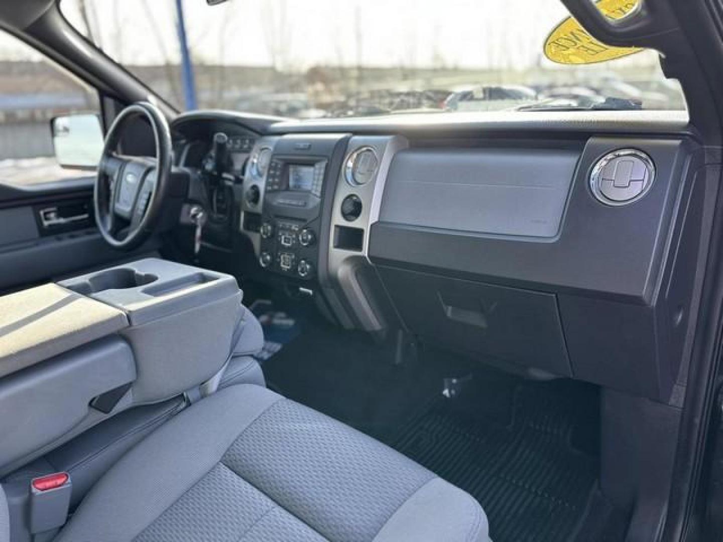 2013 GREEN FORD F-150 (1FTFW1ET2DF) with an V6,3.5L(213 CID),DOHC engine, AUTOMATIC transmission, located at 14600 Frazho Road, Warren, MI, 48089, (586) 776-3400, 42.485996, -82.974220 - Photo#17