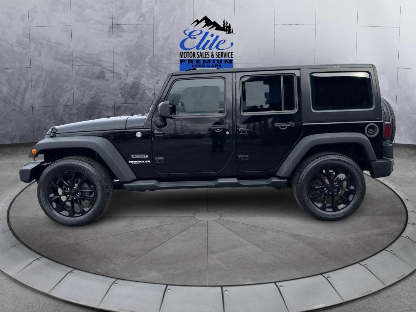 2013 BLACK JEEP WRANGLER (1C4BJWDG3DL) with an V6,3.6L(220 CID),DOHC engine, AUTOMATIC transmission, located at 14600 Frazho Road, Warren, MI, 48089, (586) 776-3400, 42.485996, -82.974220 - Photo#7