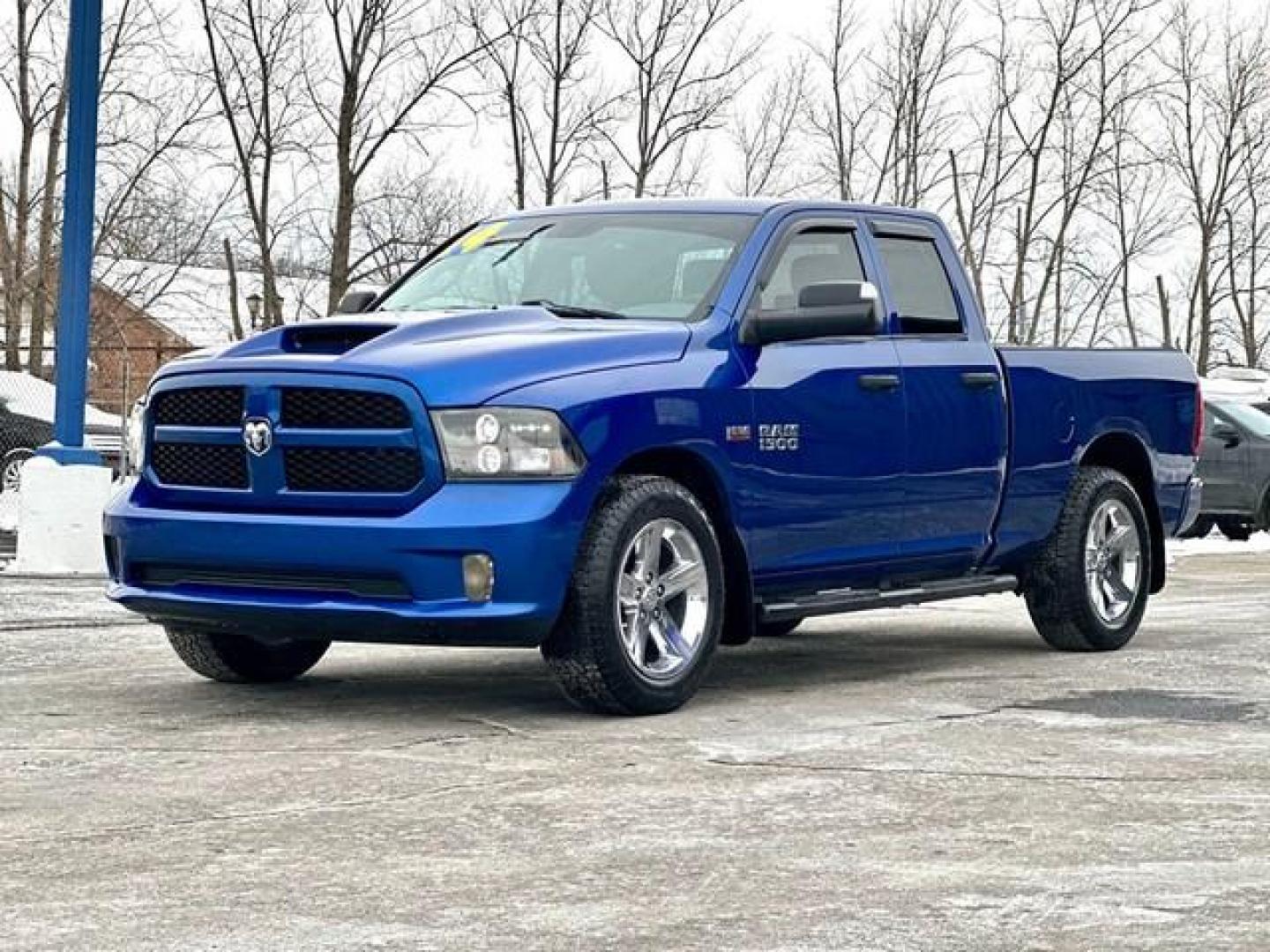 2014 BLUE RAM 1500 (1C6RR7FT5ES) with an V8,5.7L(345 CID),OHV engine, AUTOMATIC transmission, located at 14600 Frazho Road, Warren, MI, 48089, (586) 776-3400, 42.485996, -82.974220 - Photo#0