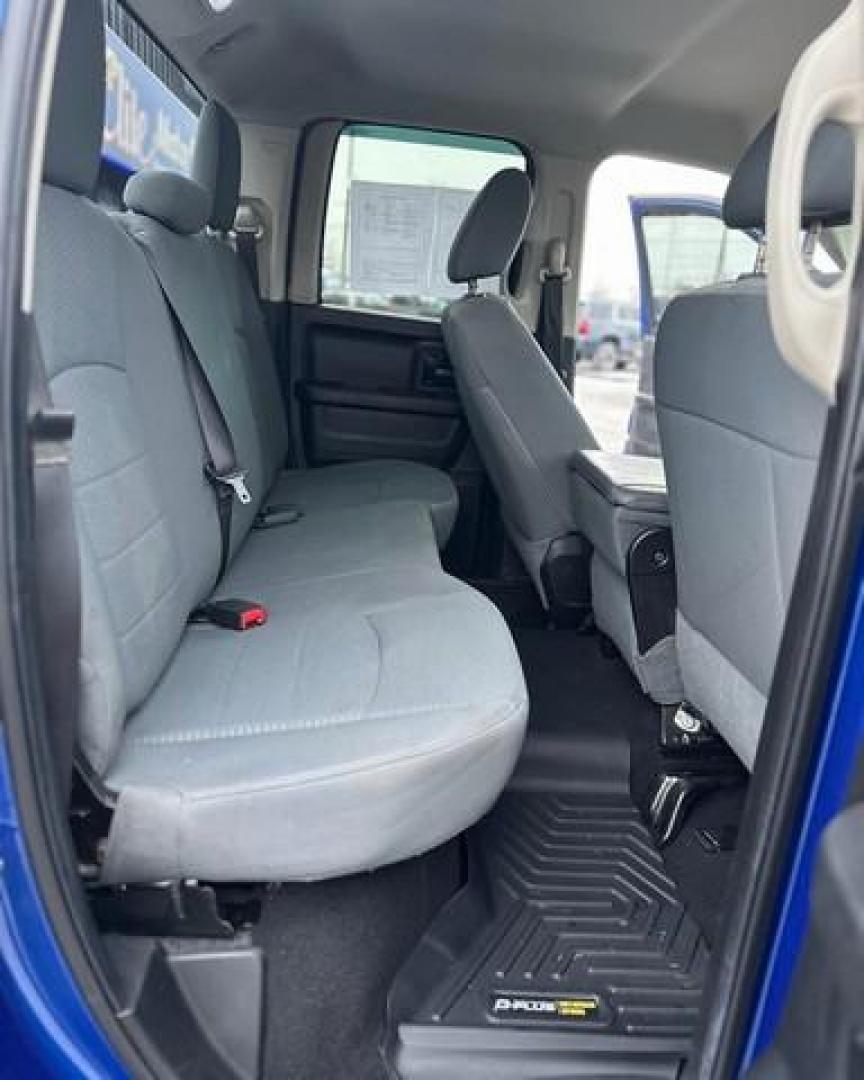 2014 BLUE RAM 1500 (1C6RR7FT5ES) with an V8,5.7L(345 CID),OHV engine, AUTOMATIC transmission, located at 14600 Frazho Road, Warren, MI, 48089, (586) 776-3400, 42.485996, -82.974220 - Photo#9