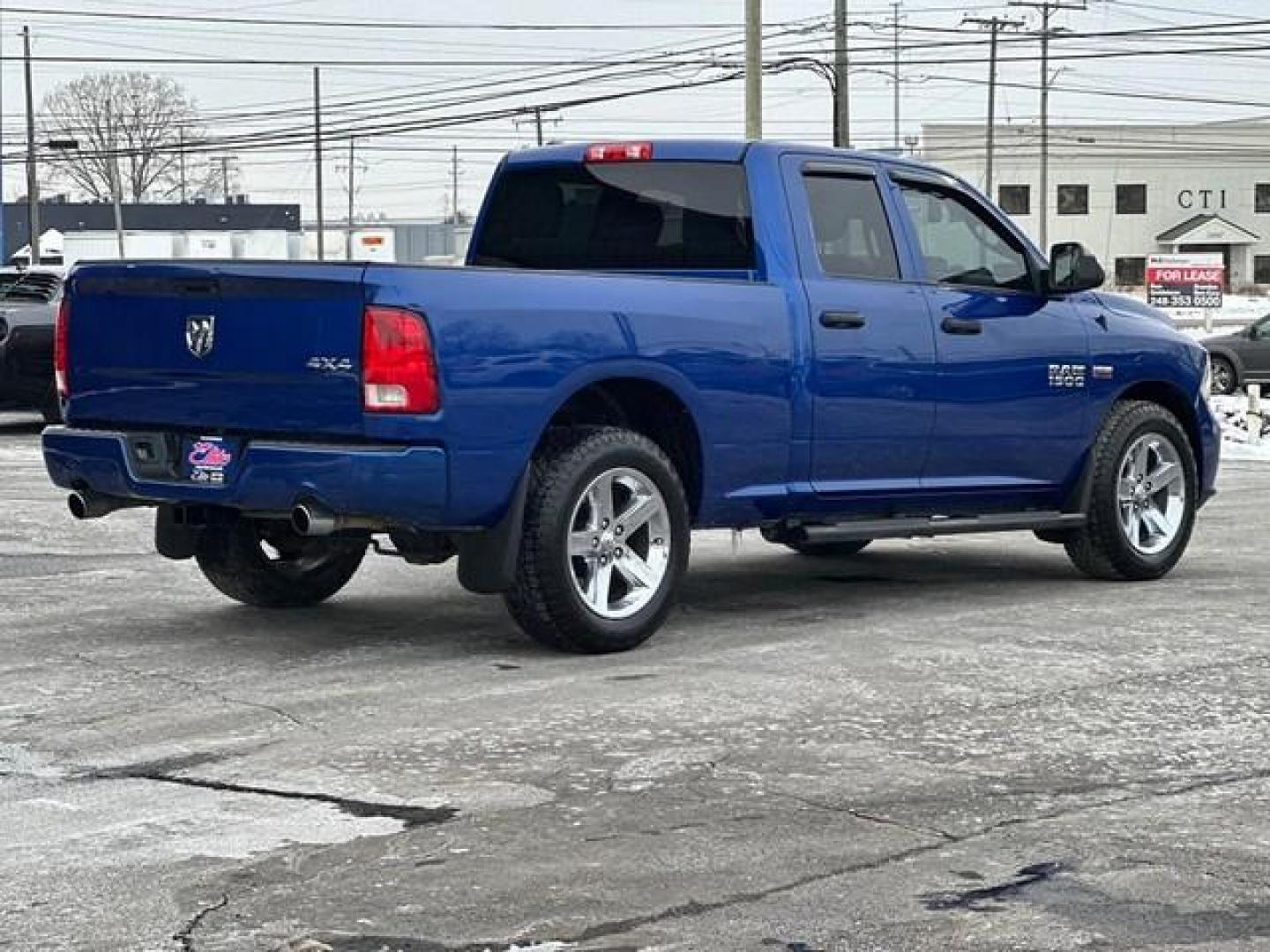 2014 BLUE RAM 1500 (1C6RR7FT5ES) with an V8,5.7L(345 CID),OHV engine, AUTOMATIC transmission, located at 14600 Frazho Road, Warren, MI, 48089, (586) 776-3400, 42.485996, -82.974220 - Photo#4