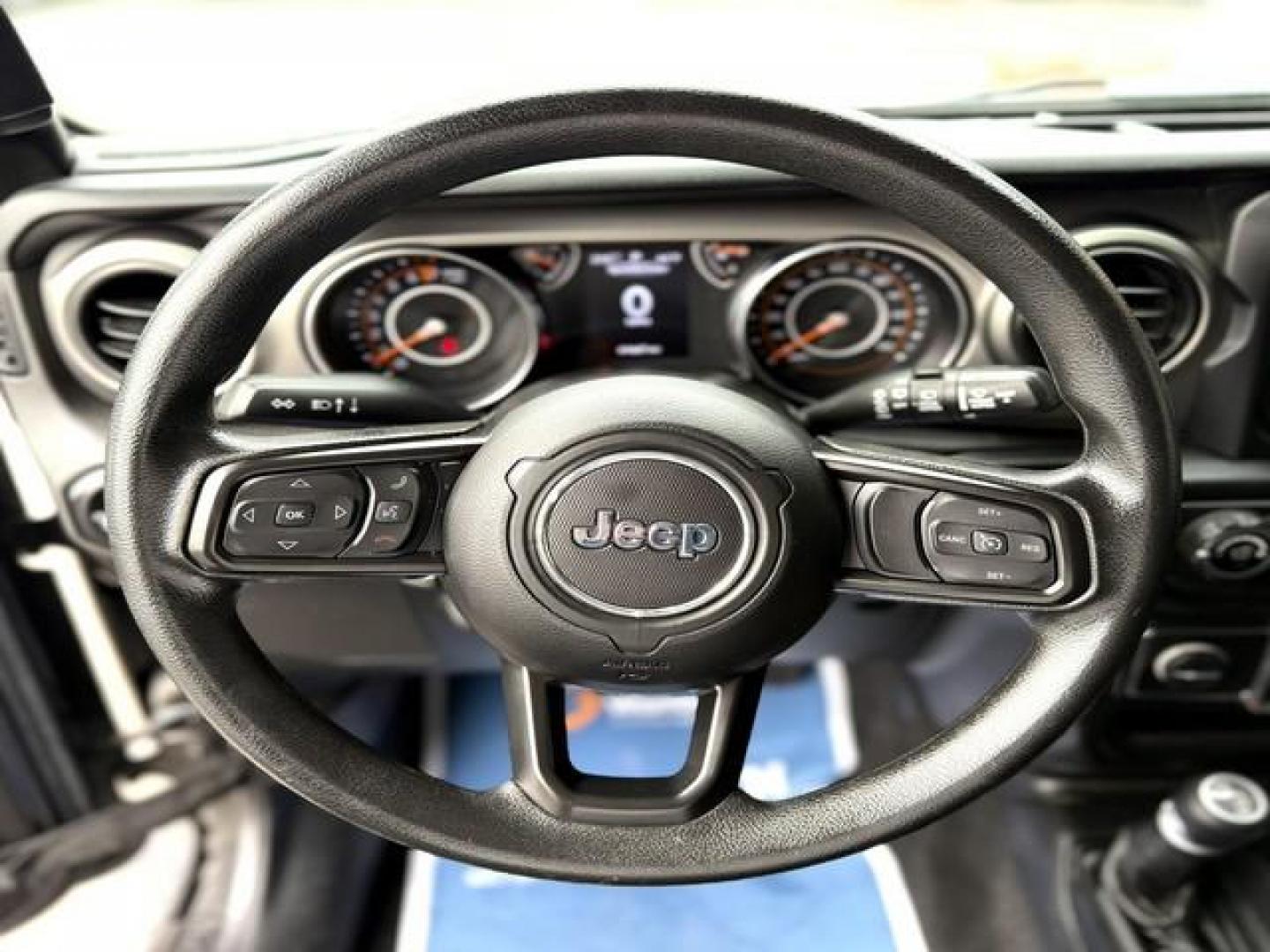 2021 BLACK JEEP WRANGLER (1C4HJXAG7MW) with an V6,3.6L(220 CID), engine, AUTOMATIC transmission, located at 14600 Frazho Road, Warren, MI, 48089, (586) 776-3400, 42.485996, -82.974220 - Photo#9
