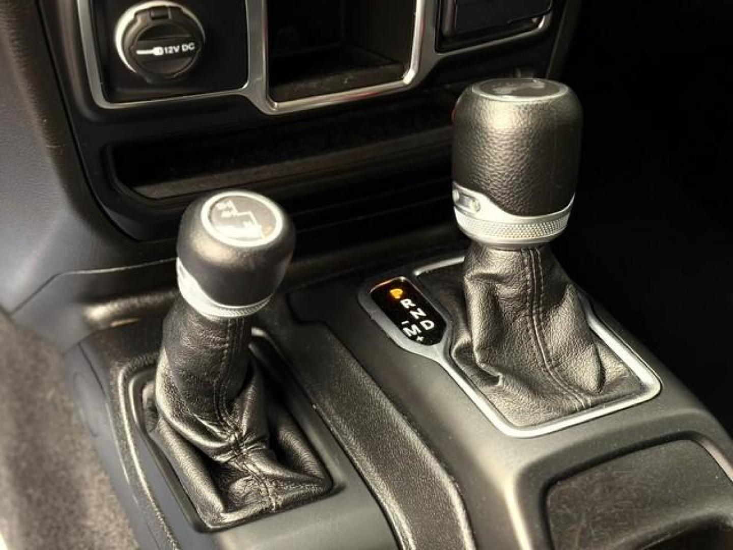 2021 BLACK JEEP WRANGLER (1C4HJXAG7MW) with an V6,3.6L(220 CID), engine, AUTOMATIC transmission, located at 14600 Frazho Road, Warren, MI, 48089, (586) 776-3400, 42.485996, -82.974220 - Photo#12