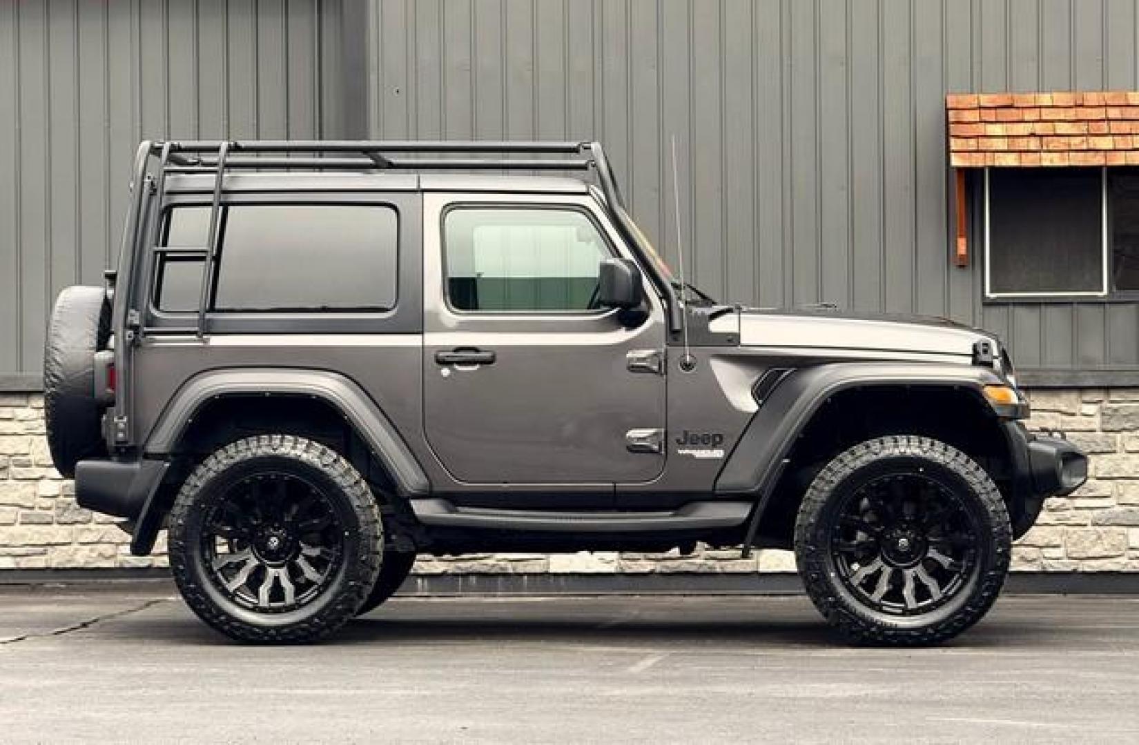 2021 BLACK JEEP WRANGLER (1C4HJXAG7MW) with an V6,3.6L(220 CID), engine, AUTOMATIC transmission, located at 14600 Frazho Road, Warren, MI, 48089, (586) 776-3400, 42.485996, -82.974220 - Photo#4