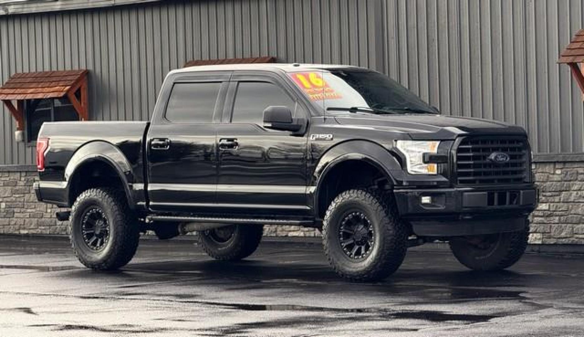 2016 BLACK FORD F-150 (1FTEW1EF1GF) with an V8,5.0L(302 CID),DOHC engine, AUTOMATIC transmission, located at 14600 Frazho Road, Warren, MI, 48089, (586) 776-3400, 42.485996, -82.974220 - Photo#4