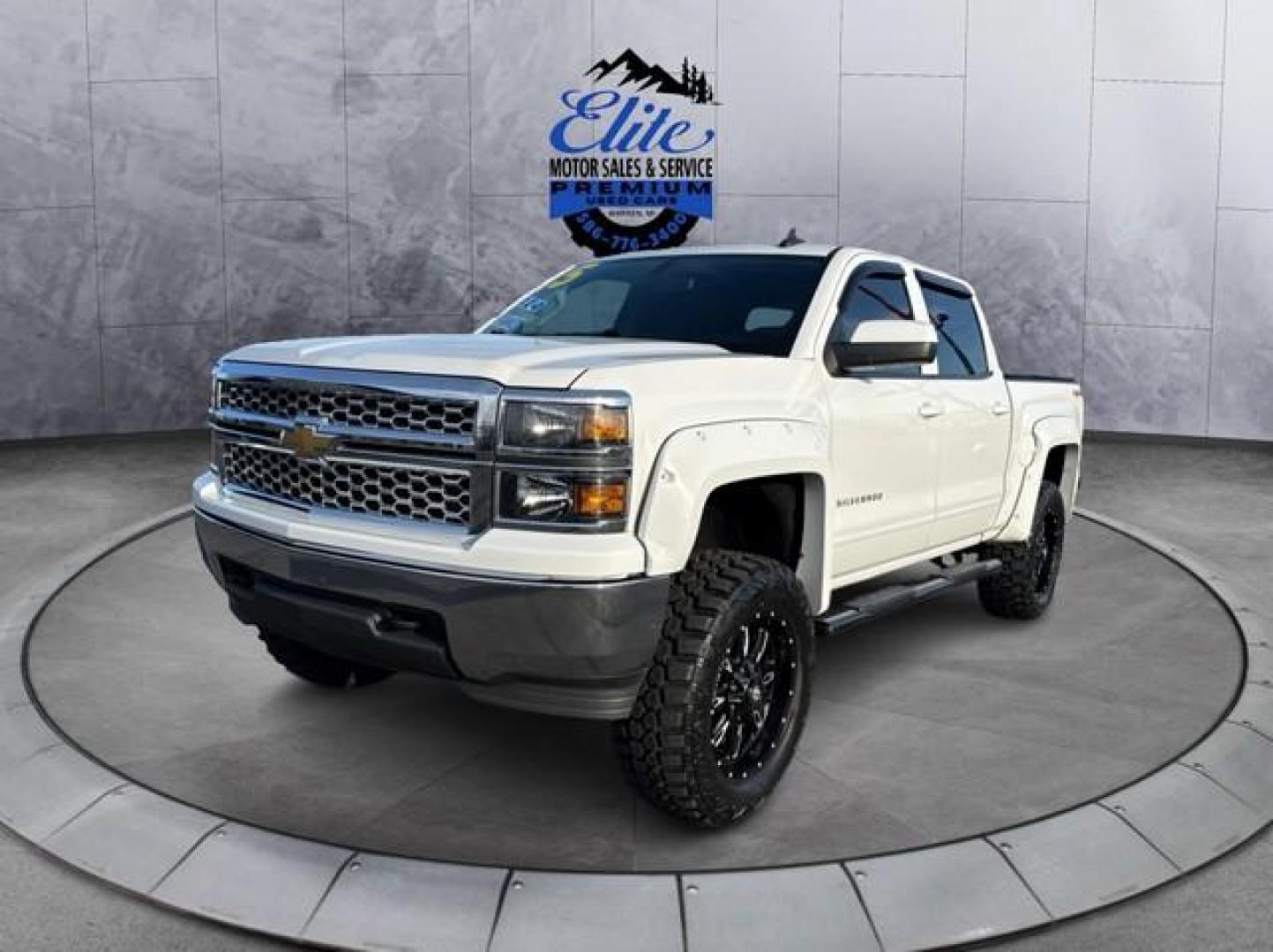2015 WHITE CHEVROLET SILVERADO 1500 (3GCUKREC4FG) with an V8,5.3L(325 CID),OHV engine, AUTOMATIC transmission, located at 14600 Frazho Road, Warren, MI, 48089, (586) 776-3400, 42.485996, -82.974220 - Photo#0
