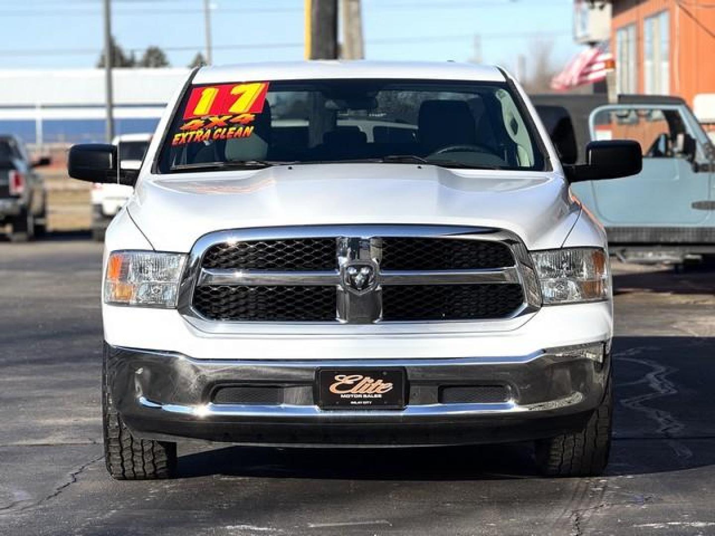 2017 WHITE RAM 1500 (1C6RR7FT4HS) with an V8,5.7L(345 CID),OHV engine, AUTOMATIC transmission, located at 14600 Frazho Road, Warren, MI, 48089, (586) 776-3400, 42.485996, -82.974220 - Photo#3