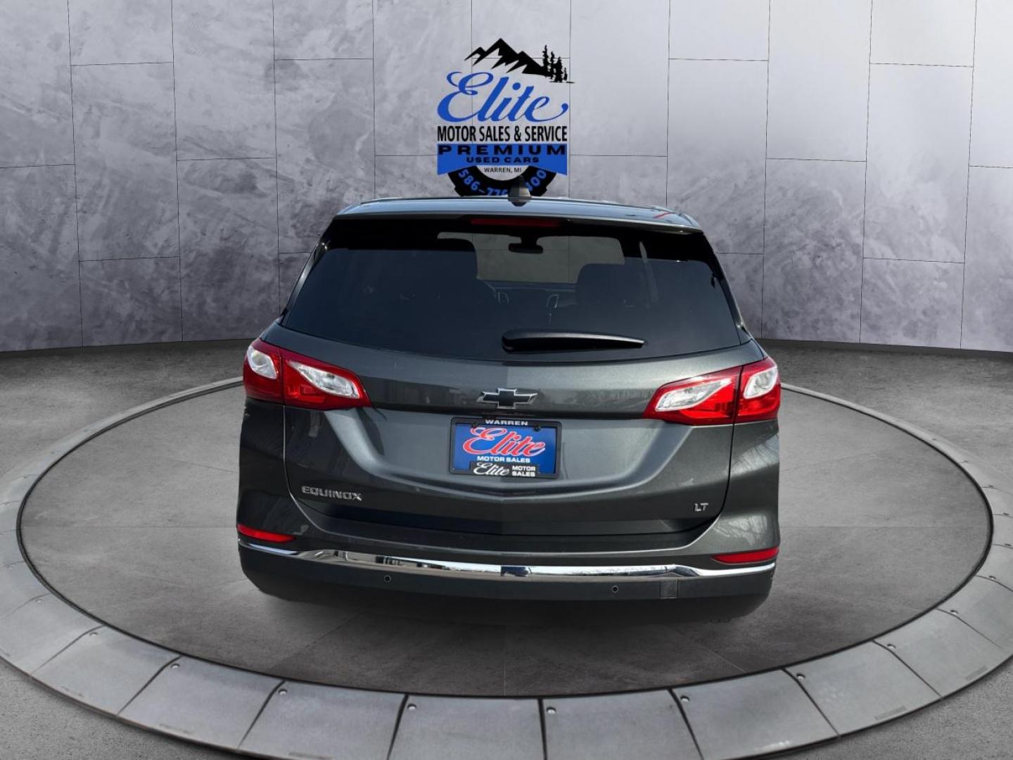 2020 GRAY CHEVROLET EQUINOX (3GNAXJEV0LS) with an L4,1.5L(91 CID), engine, AUTOMATIC transmission, located at 14600 Frazho Road, Warren, MI, 48089, (586) 776-3400, 42.485996, -82.974220 - Photo#5