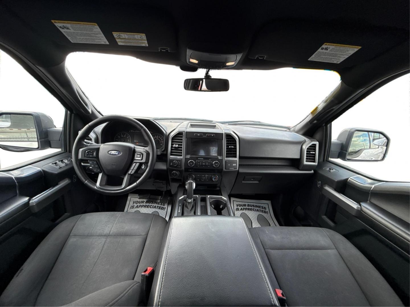 2018 WHITE FORD F-150 (1FTEW1E52JK) with an V8,5.0L(302 CID),DOHC engine, AUTOMATIC transmission, located at 14600 Frazho Road, Warren, MI, 48089, (586) 776-3400, 42.485996, -82.974220 - Photo#21