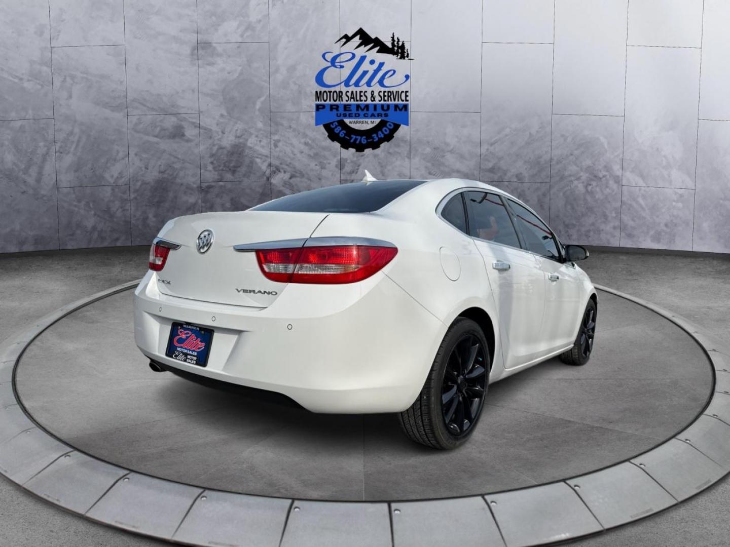 2014 WHITE BUICK VERANO (1G4PR5SK3E4) with an L4,2.4L(145 CID),DOHC engine, AUTOMATIC transmission, located at 14600 Frazho Road, Warren, MI, 48089, (586) 776-3400, 42.485996, -82.974220 - Photo#4