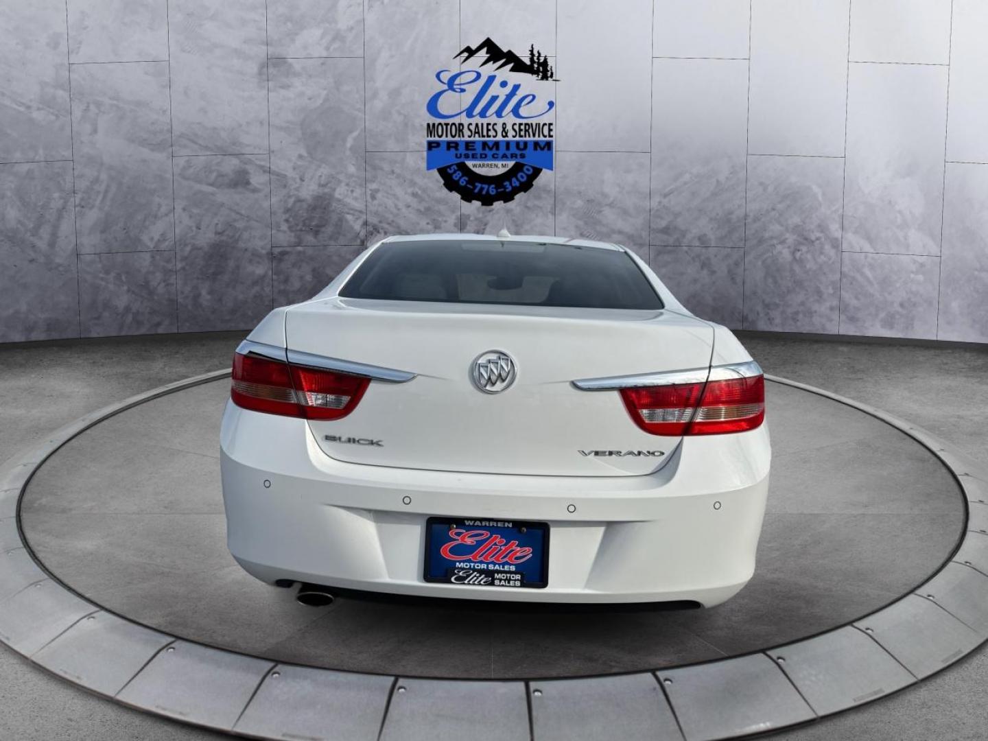 2014 WHITE BUICK VERANO (1G4PR5SK3E4) with an L4,2.4L(145 CID),DOHC engine, AUTOMATIC transmission, located at 14600 Frazho Road, Warren, MI, 48089, (586) 776-3400, 42.485996, -82.974220 - Photo#5