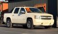 2011 WHITE CHEVROLET AVALANCHE (3GNTKGE38BG) with an V8,5.3L(325 CID),OHV engine, AUTOMATIC transmission, located at 14600 Frazho Road, Warren, MI, 48089, (586) 776-3400, 42.485996, -82.974220 - Photo#3