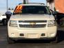 2011 WHITE CHEVROLET AVALANCHE (3GNTKGE38BG) with an V8,5.3L(325 CID),OHV engine, AUTOMATIC transmission, located at 14600 Frazho Road, Warren, MI, 48089, (586) 776-3400, 42.485996, -82.974220 - Photo#4