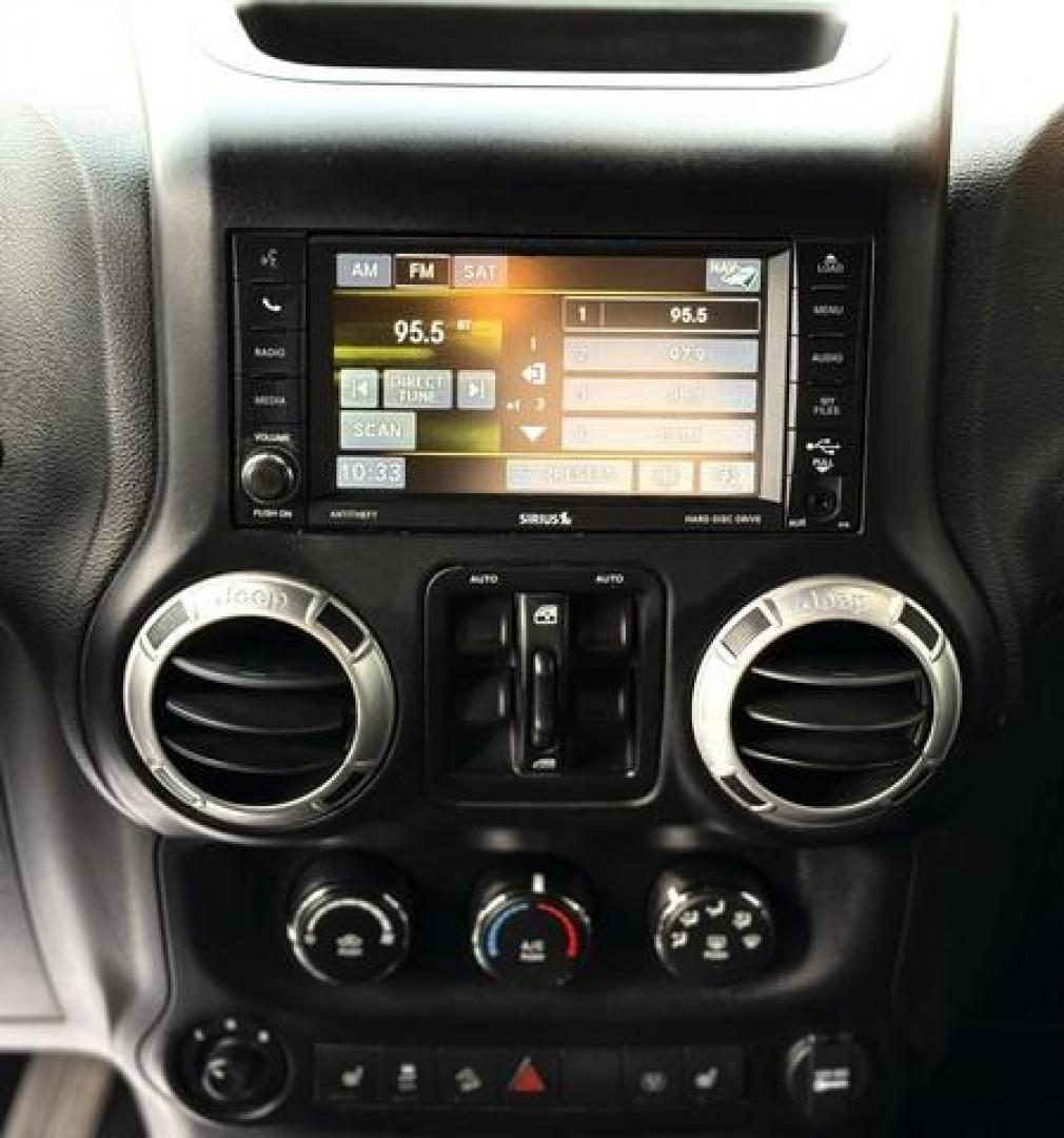 2015 BLACK JEEP WRANGLER (1C4HJWFGXFL) with an V6,3.6L(220 CID),DOHC engine, AUTOMATIC transmission, located at 14600 Frazho Road, Warren, MI, 48089, (586) 776-3400, 42.485996, -82.974220 - Photo#11