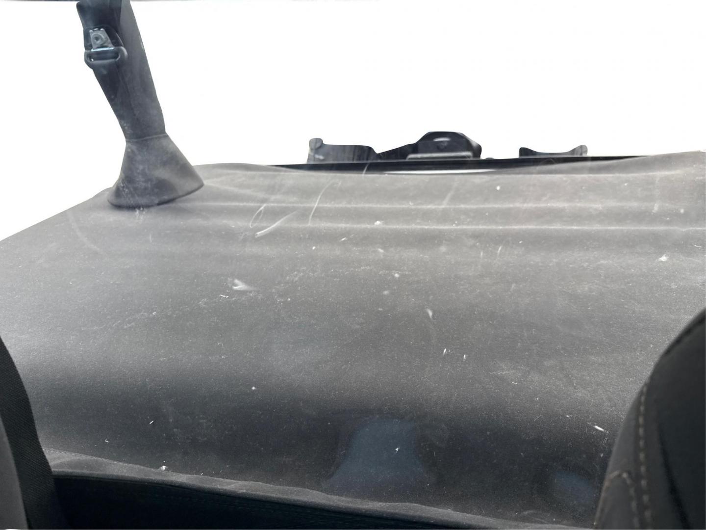 2016 BLACK JEEP WRANGLER (1C4AJWBG1GL) with an V6,3.6L(220 CID),DOHC engine, AUTOMATIC transmission, located at 14600 Frazho Road, Warren, MI, 48089, (586) 776-3400, 42.485996, -82.974220 - Photo#14