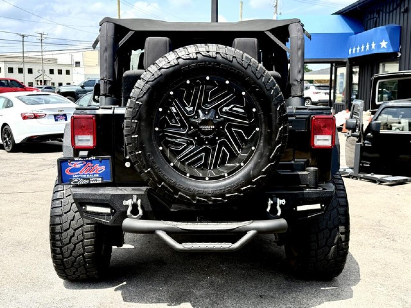 2016 BLACK JEEP WRANGLER (1C4AJWBG1GL) with an V6,3.6L(220 CID),DOHC engine, AUTOMATIC transmission, located at 14600 Frazho Road, Warren, MI, 48089, (586) 776-3400, 42.485996, -82.974220- Photo#12