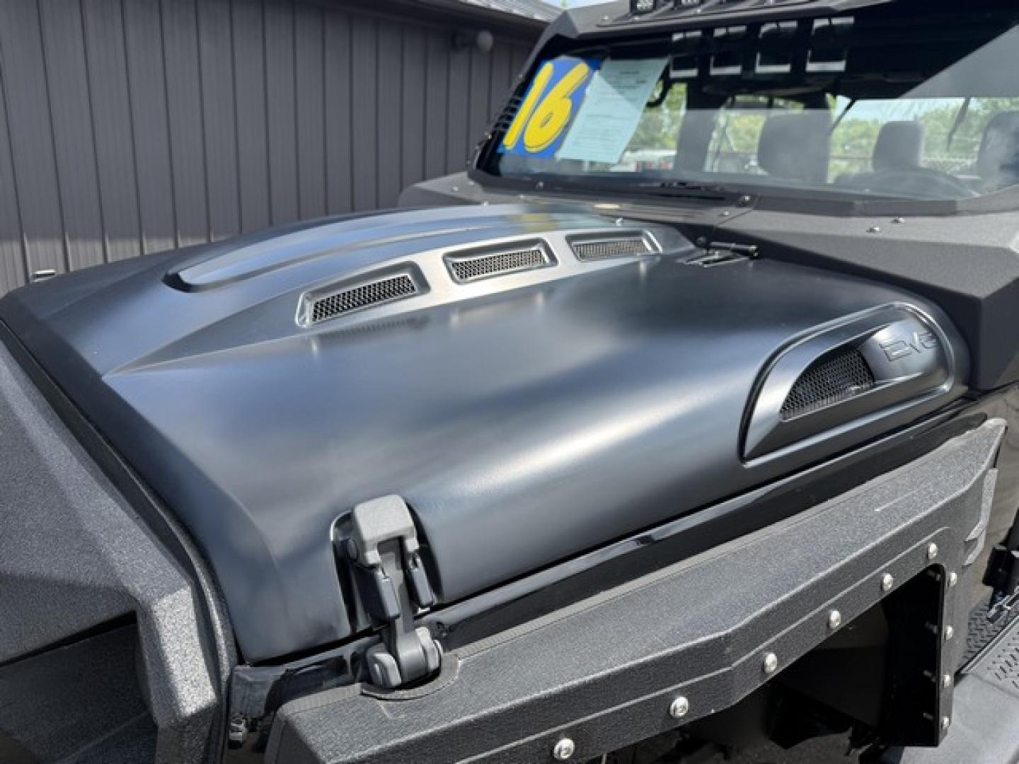 2016 BLACK JEEP WRANGLER (1C4AJWBG1GL) with an V6,3.6L(220 CID),DOHC engine, AUTOMATIC transmission, located at 14600 Frazho Road, Warren, MI, 48089, (586) 776-3400, 42.485996, -82.974220- Photo#14