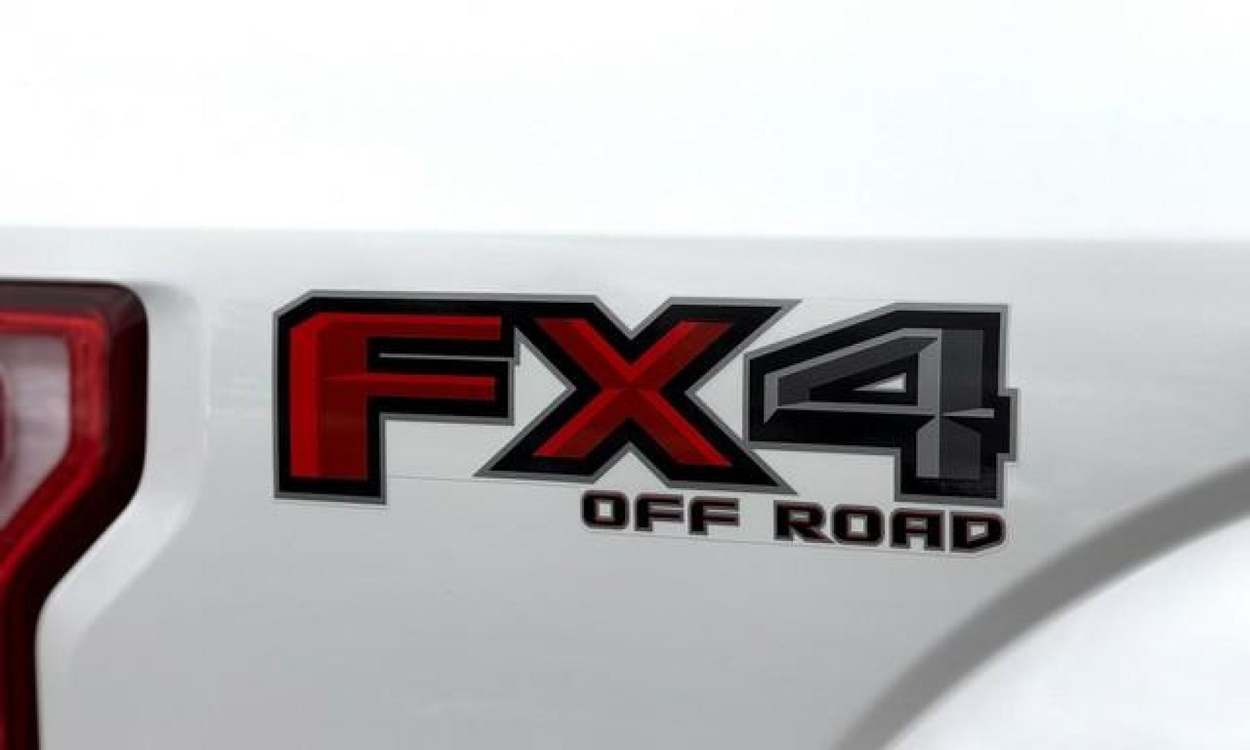 2015 WHITE FORD F-150 (1FTFW1EG9FF) with an V6,3.5L(213 CID),DOHC engine, AUTOMATIC transmission, located at 14600 Frazho Road, Warren, MI, 48089, (586) 776-3400, 42.485996, -82.974220 - Photo#7