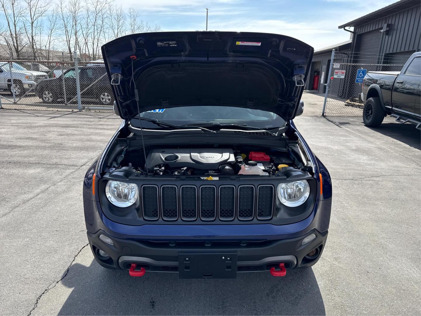 2020 PURPLE JEEP RENEGADE (ZACNJBC18LP) with an L4,1.3L(81 CID),SOHC engine, AUTOMATIC transmission, located at 14600 Frazho Road, Warren, MI, 48089, (586) 776-3400, 42.485996, -82.974220 - Photo#10