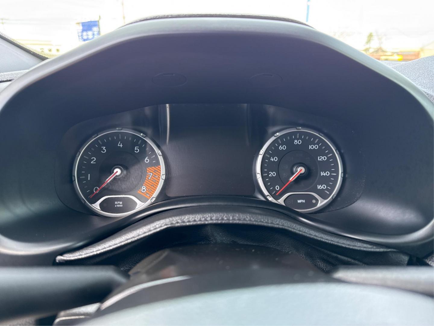 2020 PURPLE JEEP RENEGADE (ZACNJBC18LP) with an L4,1.3L(81 CID),SOHC engine, AUTOMATIC transmission, located at 14600 Frazho Road, Warren, MI, 48089, (586) 776-3400, 42.485996, -82.974220 - Photo#15