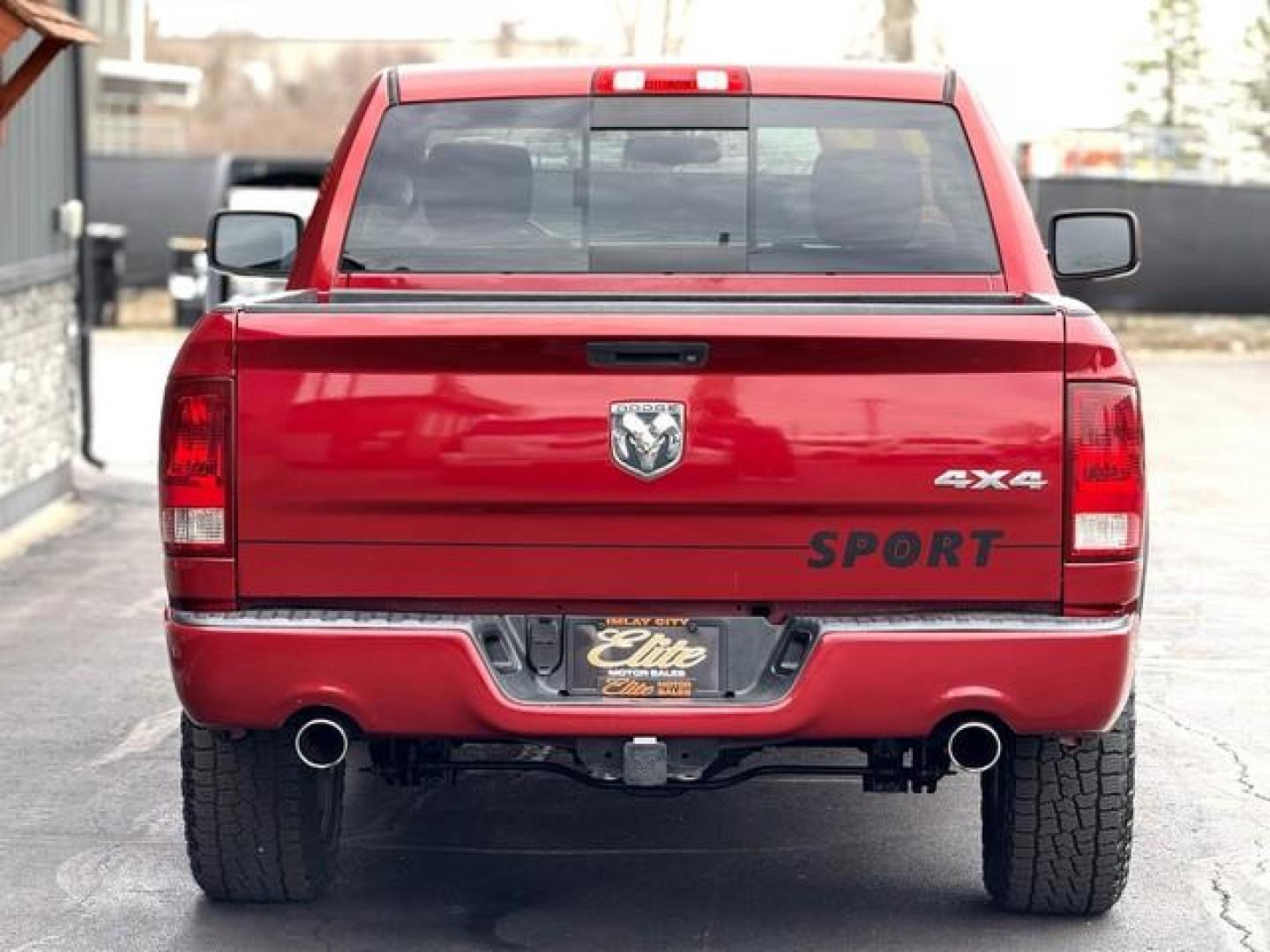 2010 RED DODGE RAM 1500 (3D7JV1ETXAG) with an V8,5.7L(345 CID),OHV engine, AUTOMATIC transmission, located at 14600 Frazho Road, Warren, MI, 48089, (586) 776-3400, 42.485996, -82.974220 - Photo#5