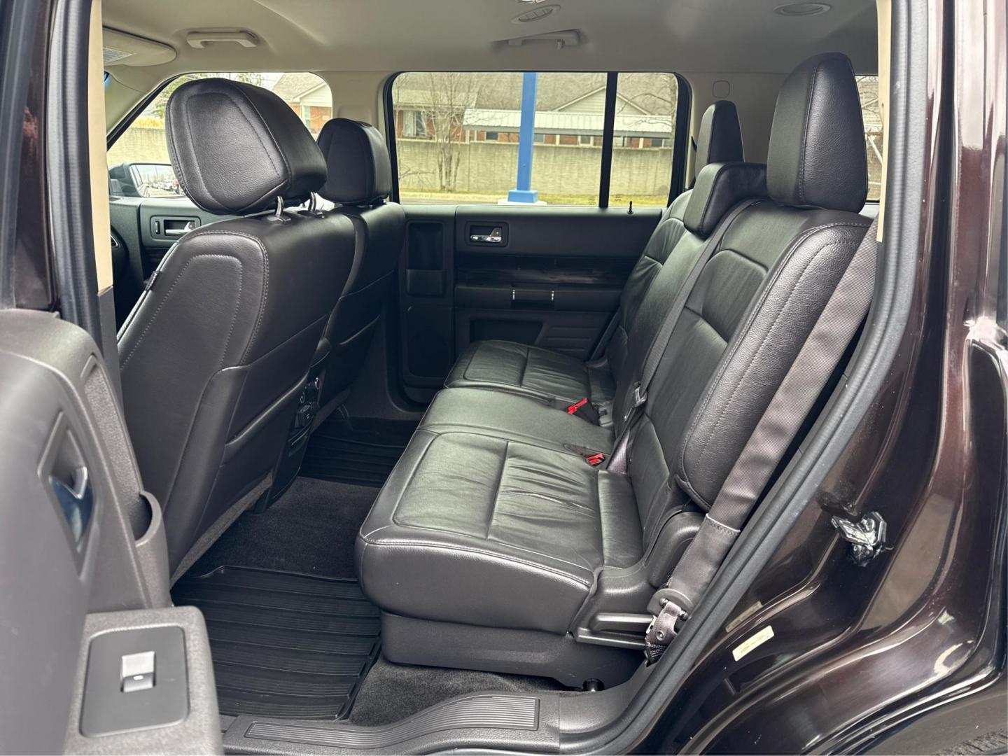 2013 BLACK FORD FLEX (2FMGK5C80DB) with an V6,3.5L(213 CID),DOHC engine, AUTOMATIC transmission, located at 14600 Frazho Road, Warren, MI, 48089, (586) 776-3400, 42.485996, -82.974220 - Photo#9