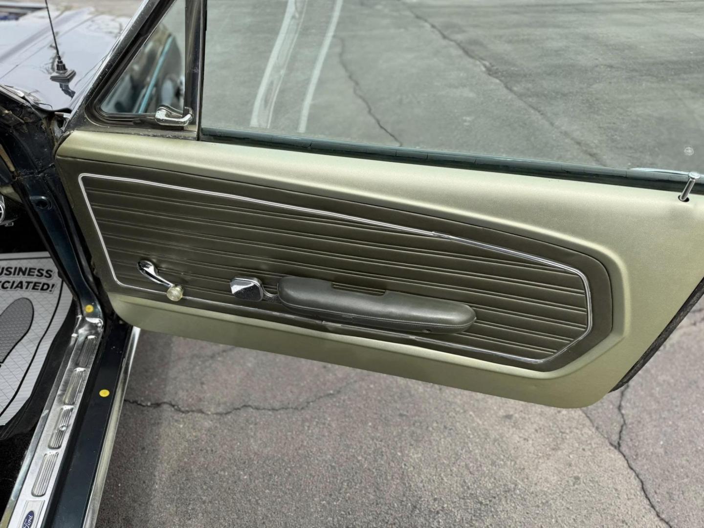 1968 GREEN /GREEN FORD MUSTANG DELUXE (8F01C134514) with an 289 CI V-8 engine, AUTOMATIC transmission, located at 14600 Frazho Road, Warren, MI, 48089, (586) 776-3400, 42.485996, -82.974220 - Photo#14