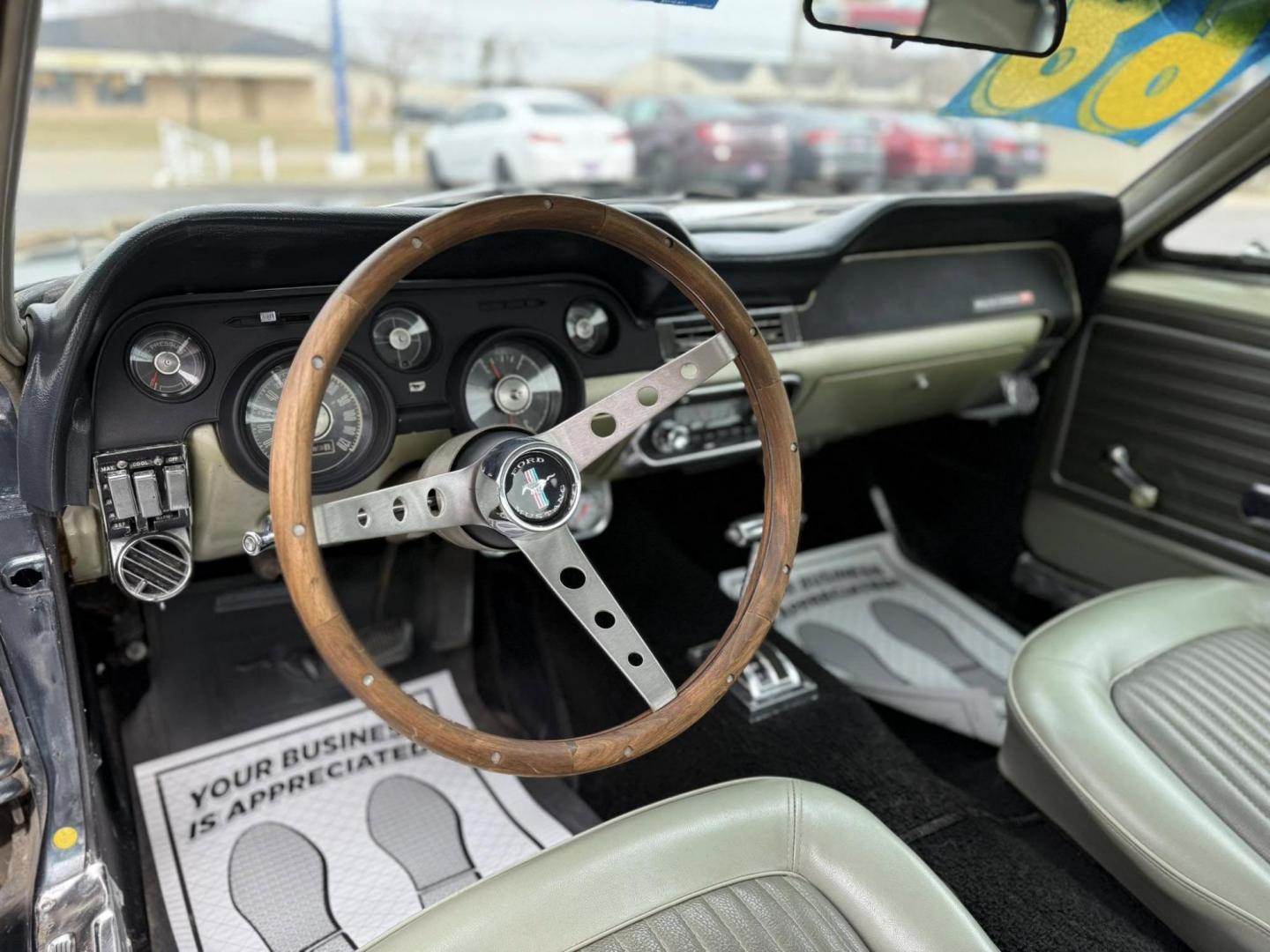 1968 GREEN /GREEN FORD MUSTANG DELUXE (8F01C134514) with an 289 CI V-8 engine, AUTOMATIC transmission, located at 14600 Frazho Road, Warren, MI, 48089, (586) 776-3400, 42.485996, -82.974220 - Photo#13