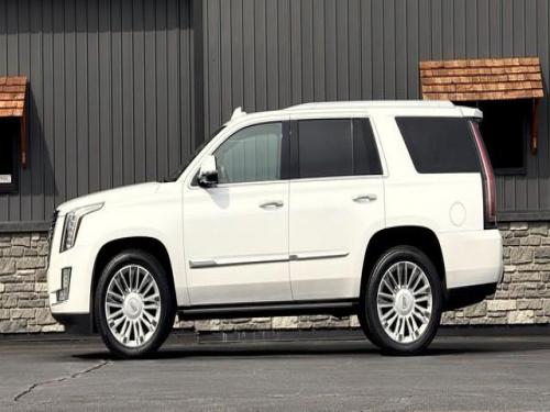 2016 CADILLAC ESCALADE 