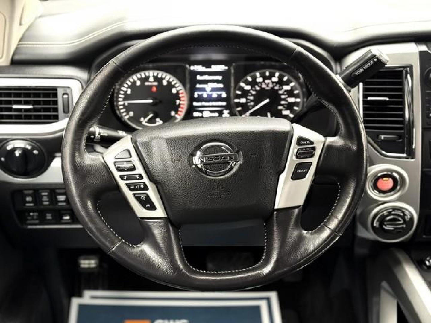 2018 WHITE NISSAN TITAN (1N6AA1E5XJN) with an V8,5.6L( CID),DOHC engine, AUTOMATIC transmission, located at 14600 Frazho Road, Warren, MI, 48089, (586) 776-3400, 42.485996, -82.974220 - Photo#12