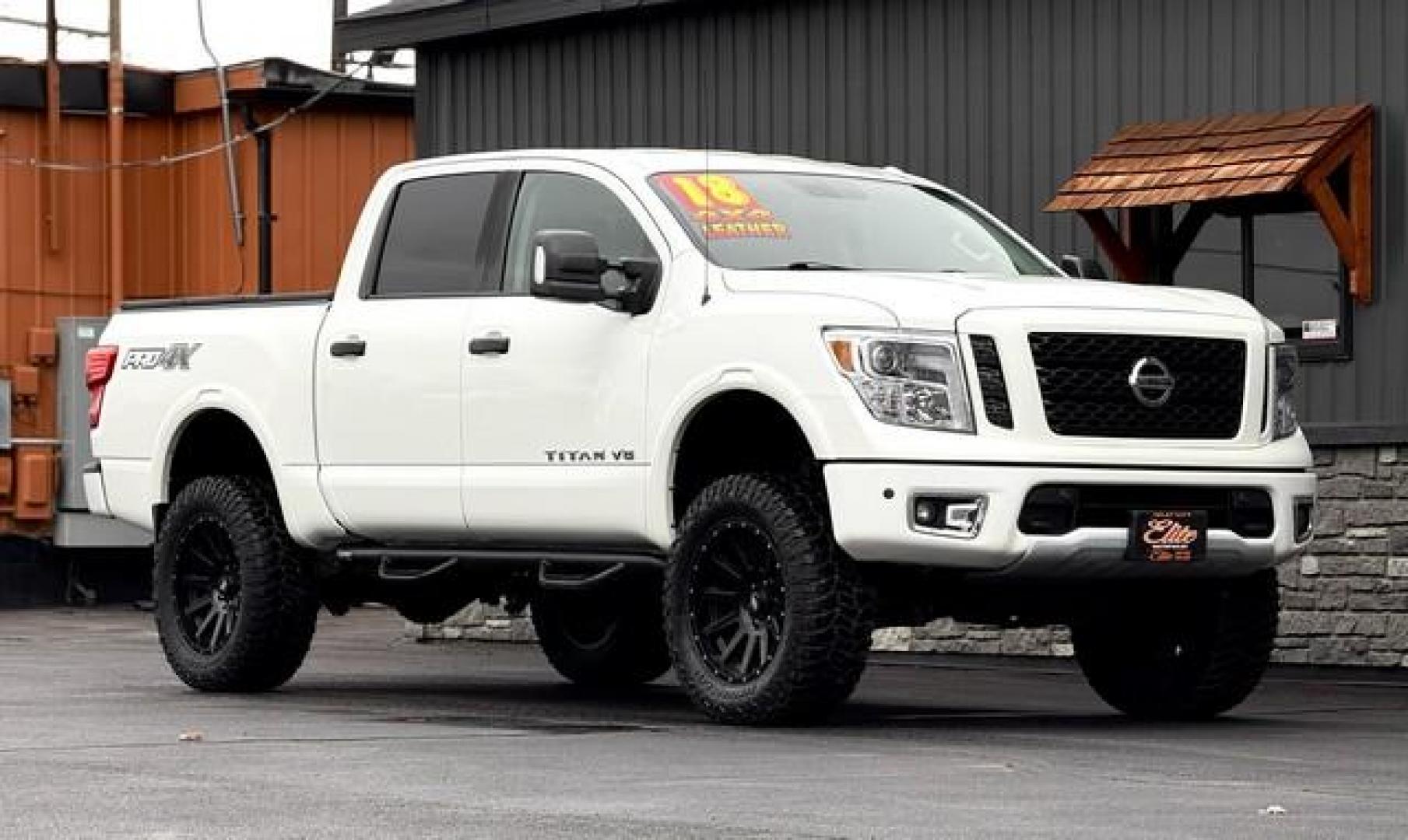 2018 WHITE NISSAN TITAN (1N6AA1E5XJN) with an V8,5.6L( CID),DOHC engine, AUTOMATIC transmission, located at 14600 Frazho Road, Warren, MI, 48089, (586) 776-3400, 42.485996, -82.974220 - Photo#2