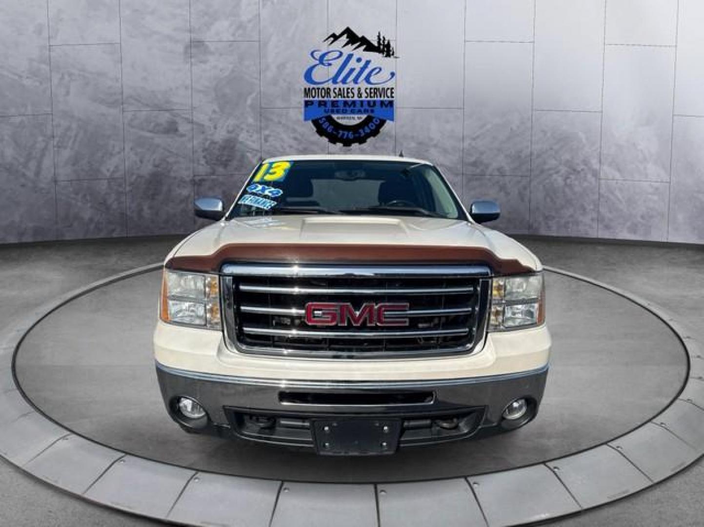 2013 PEARL WHITE GMC SIERRA 1500 (3GTP2VE76DG) with an V8,5.3L(325 CID),OHV engine, AUTOMATIC transmission, located at 14600 Frazho Road, Warren, MI, 48089, (586) 776-3400, 42.485996, -82.974220 - Photo#1