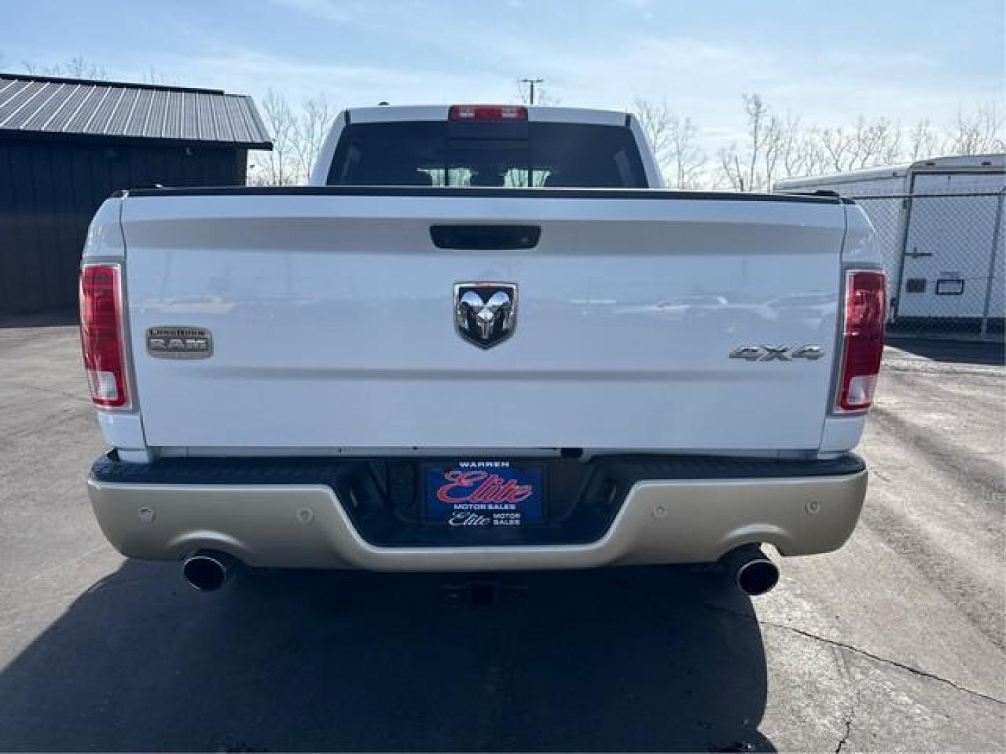 2016 WHITE RAM 1500 LONGHORN/LIMITED (1C6RR7PT5GS) with an V8,5.7L(345 CID),OHV engine, AUTOMATIC transmission, located at 14600 Frazho Road, Warren, MI, 48089, (586) 776-3400, 42.485996, -82.974220 - Photo#12