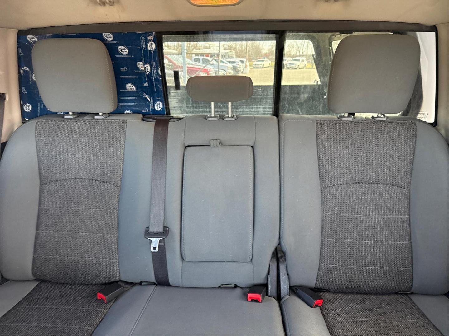 2016 WHITE RAM 1500 (1C6RR7LT2GS) with an V8,5.7L(345 CID),OHV engine, AUTOMATIC transmission, located at 14600 Frazho Road, Warren, MI, 48089, (586) 776-3400, 42.485996, -82.974220 - Photo#14