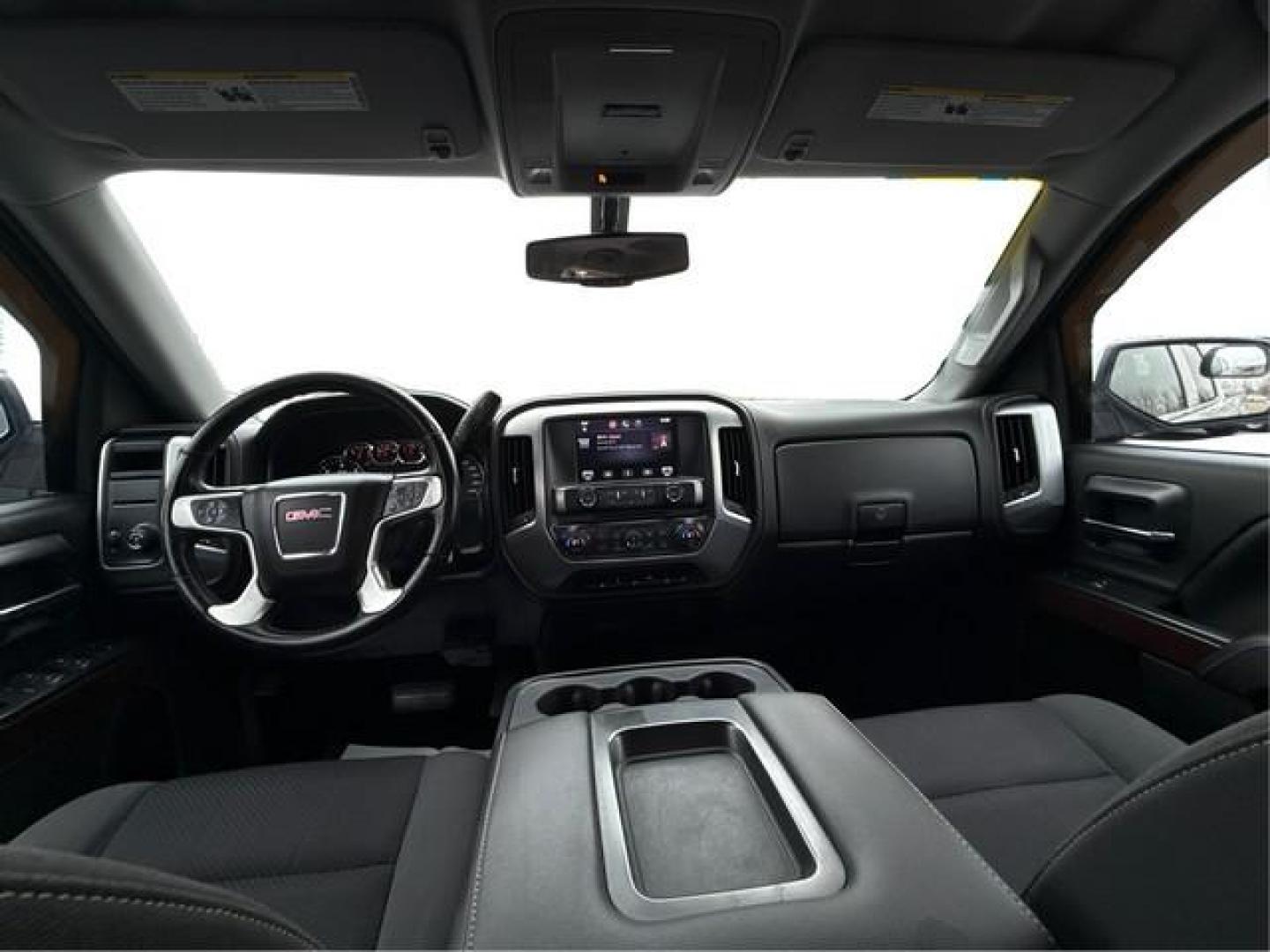 2014 SILVER GMC SIERRA 1500 (1GTR1UEC9EZ) with an V8,5.3L(325 CID),OHV engine, AUTOMATIC transmission, located at 14600 Frazho Road, Warren, MI, 48089, (586) 776-3400, 42.485996, -82.974220 - Photo#21