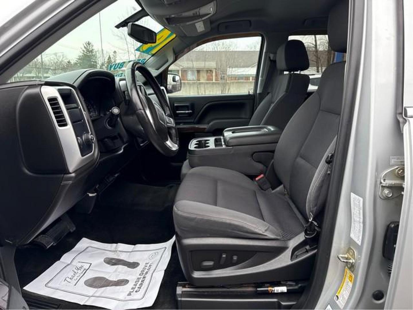 2014 SILVER GMC SIERRA 1500 (1GTR1UEC9EZ) with an V8,5.3L(325 CID),OHV engine, AUTOMATIC transmission, located at 14600 Frazho Road, Warren, MI, 48089, (586) 776-3400, 42.485996, -82.974220 - Photo#8