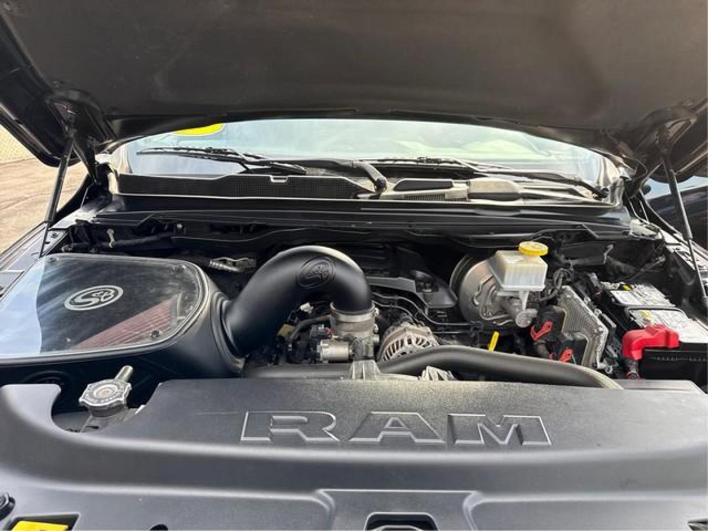 2019 BLACK RAM 1500 (1C6SRFFT5KN) with an V8,5.7L(345 CID),OHV engine, AUTOMATIC transmission, located at 14600 Frazho Road, Warren, MI, 48089, (586) 776-3400, 42.485996, -82.974220 - Photo#10