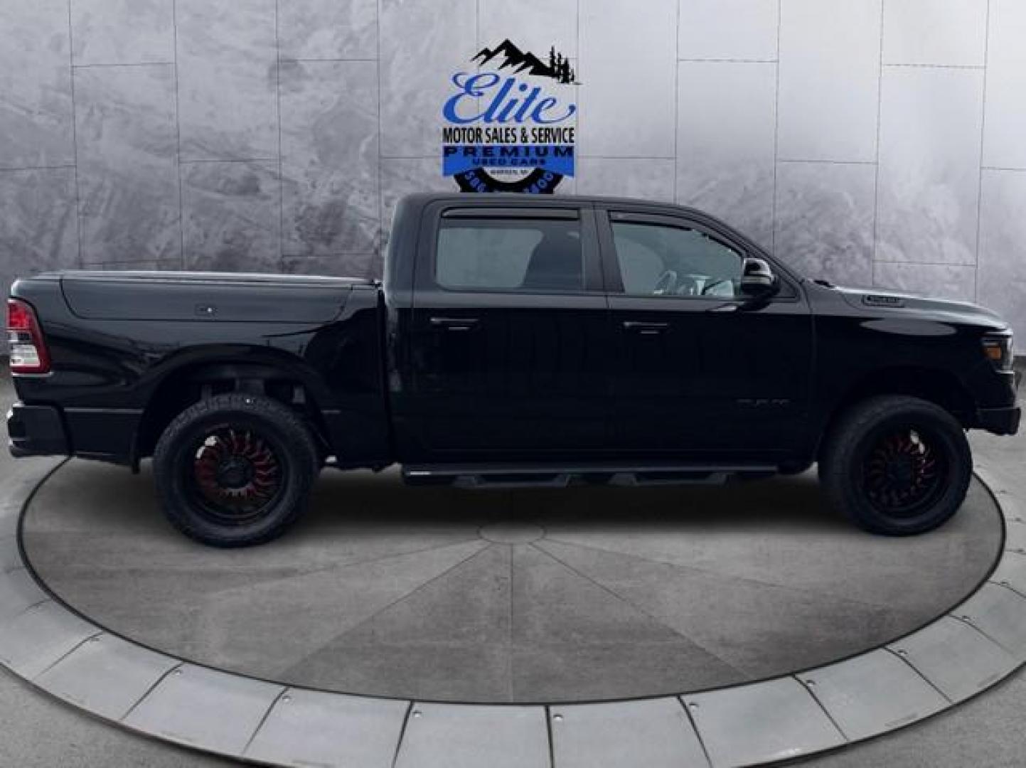 2019 BLACK RAM 1500 (1C6SRFFT5KN) with an V8,5.7L(345 CID),OHV engine, AUTOMATIC transmission, located at 14600 Frazho Road, Warren, MI, 48089, (586) 776-3400, 42.485996, -82.974220 - Photo#3