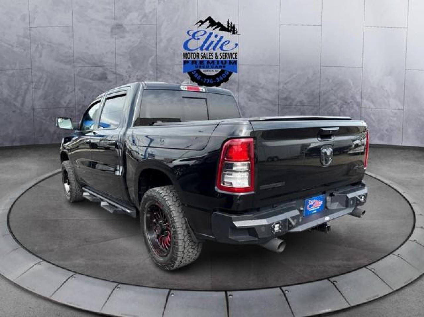 2019 BLACK RAM 1500 (1C6SRFFT5KN) with an V8,5.7L(345 CID),OHV engine, AUTOMATIC transmission, located at 14600 Frazho Road, Warren, MI, 48089, (586) 776-3400, 42.485996, -82.974220 - Photo#6