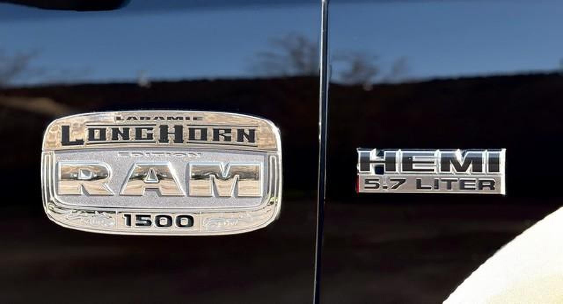 2012 BLACK RAM 1500 LONGHORN (1C6RD7PT9CS) with an V8,5.7L(345 CID),OHV engine, AUTOMATIC transmission, located at 14600 Frazho Road, Warren, MI, 48089, (586) 776-3400, 42.485996, -82.974220 - Photo#6