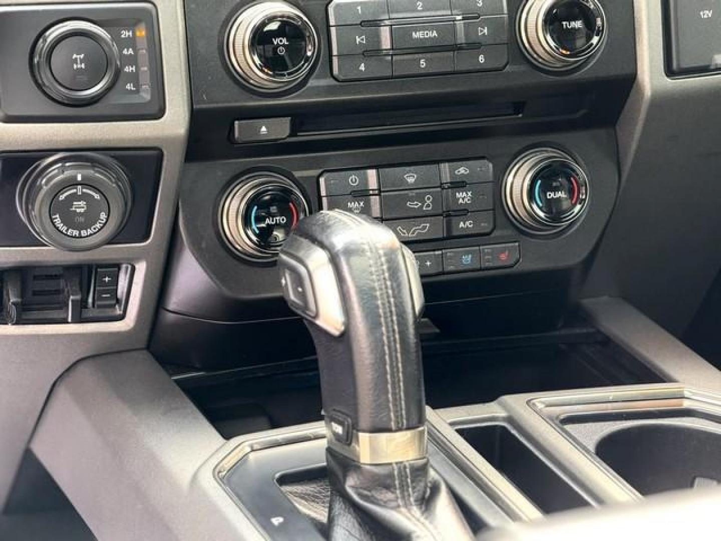 2017 SILVER FORD F-150 (1FTFW1RG3HF) with an V6,3.5L(213 CID),DOHC engine, AUTOMATIC transmission, located at 14600 Frazho Road, Warren, MI, 48089, (586) 776-3400, 42.485996, -82.974220 - Photo#14