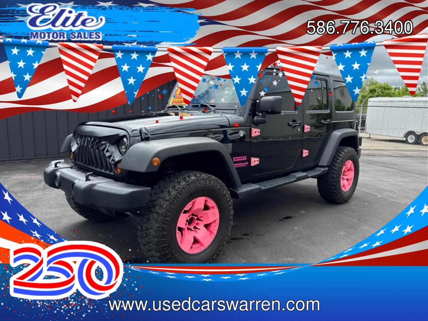 2013 BLACK JEEP WRANGLER (1C4BJWDG7DL) with an V6,3.6L(220 CID),DOHC engine, AUTOMATIC transmission, located at 14600 Frazho Road, Warren, MI, 48089, (586) 776-3400, 42.485996, -82.974220- Photo#0