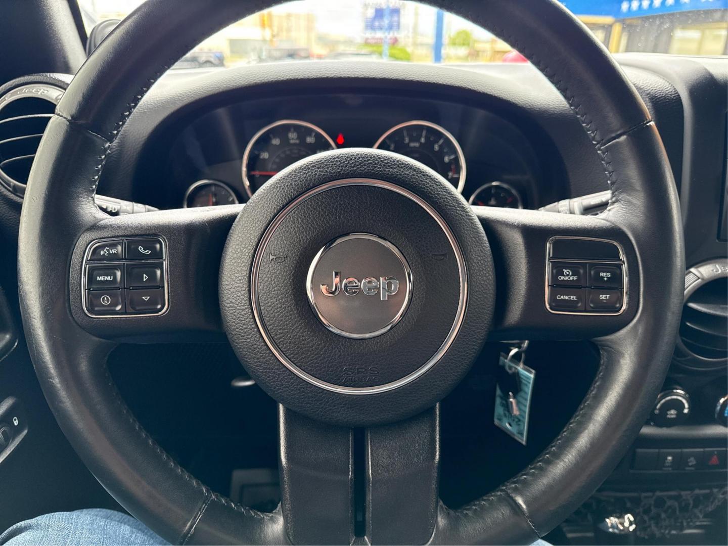 2013 BLACK JEEP WRANGLER (1C4BJWDG7DL) with an V6,3.6L(220 CID),DOHC engine, AUTOMATIC transmission, located at 14600 Frazho Road, Warren, MI, 48089, (586) 776-3400, 42.485996, -82.974220 - Photo#13
