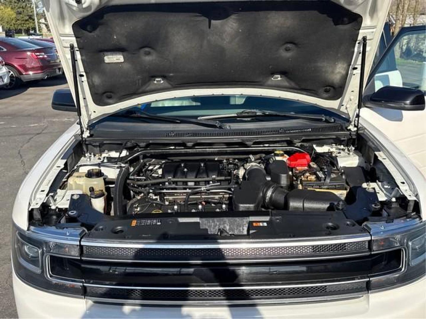 2019 WHITE FORD FLEX (2FMHK6D88KB) with an V6,3.5L(213 CID),DOHC engine, AUTOMATIC transmission, located at 14600 Frazho Road, Warren, MI, 48089, (586) 776-3400, 42.485996, -82.974220 - Photo#10