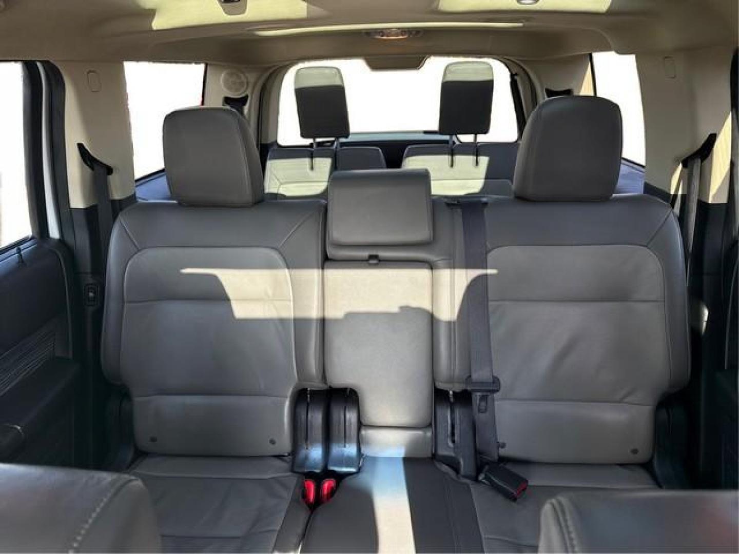 2019 WHITE FORD FLEX (2FMHK6D88KB) with an V6,3.5L(213 CID),DOHC engine, AUTOMATIC transmission, located at 14600 Frazho Road, Warren, MI, 48089, (586) 776-3400, 42.485996, -82.974220 - Photo#14