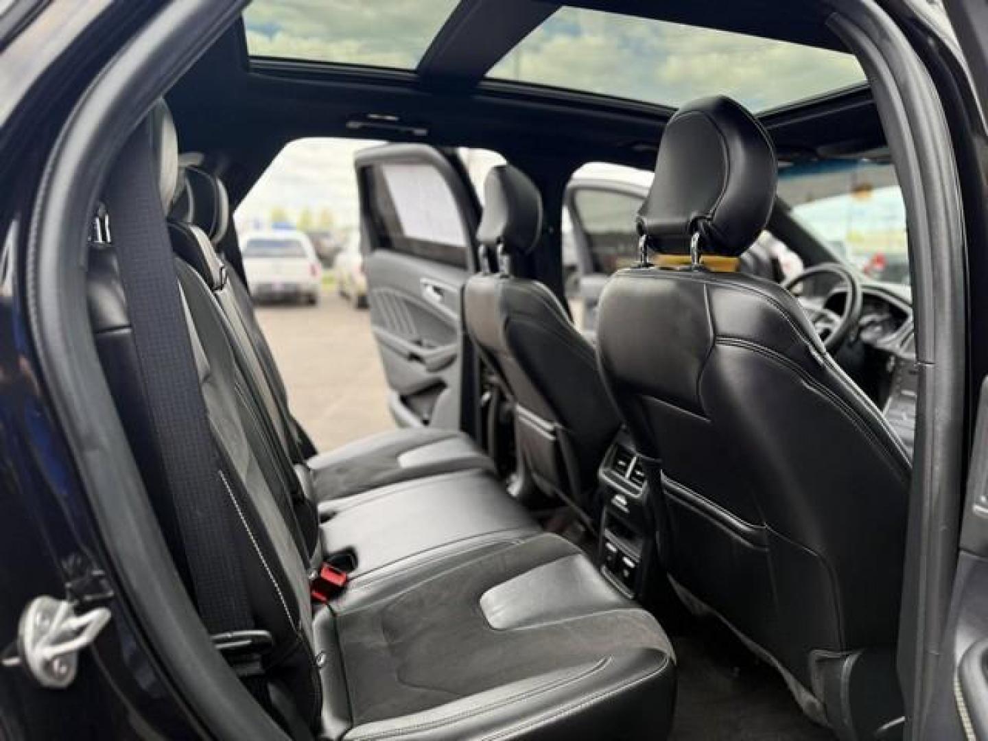 2019 BLACK FORD EDGE (2FMPK4AP5KB) with an V6,2.7L(164 CID),DOHC engine, AUTOMATIC transmission, located at 14600 Frazho Road, Warren, MI, 48089, (586) 776-3400, 42.485996, -82.974220 - Photo#10